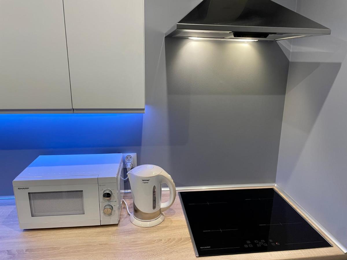 Apartment Good Z 3 Sypialniami Parking Lodz (Lodz)